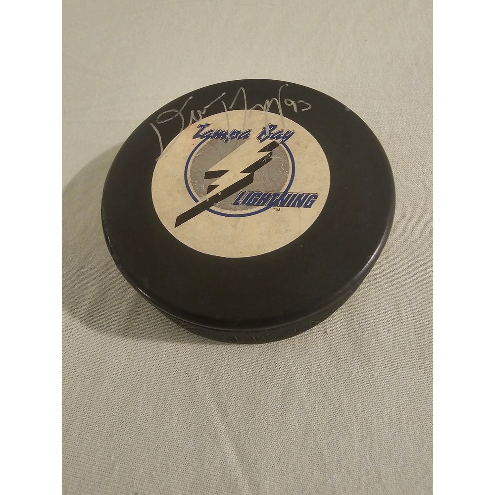 Tampa Bay Lightning Signed NHL Hockey Puck Trench Mfg 93‎ Daren Puppa Autograph - Picture 2 of 6